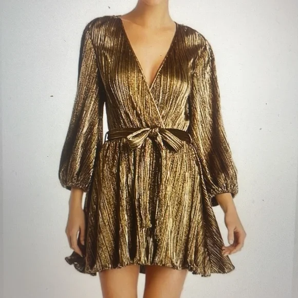 Bardot Belissa gold pleated dress sz 6/S